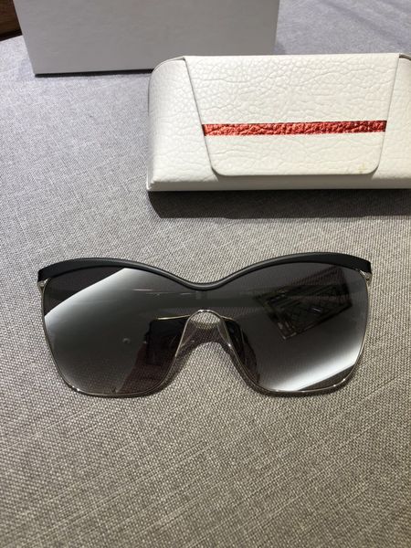 new fashion women sunglasses sf148s men sunglasses simple and generous men sun glasses outdoor uv400 protection eyewear with case, White;black
new fashion women sunglasses sf148s men sunglasses simple and generous men sun glasses outdoor uv400 protection eyewear with case, White;black