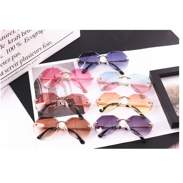 curtain okulary 2019 summer children sunglasses cut girls and boys fashiontrand wild coated lens sun glasses gafas, White;black
curtain okulary 2019 summer children sunglasses cut girls and boys fashiontrand wild coated lens sun glasses gafas, White;black