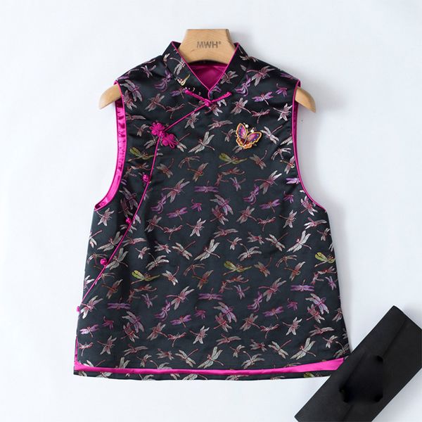 chinese wind improved brocade handmade plate buttons cheongsam collar lapel partial short vest jacket female, Black;white
chinese wind improved brocade handmade plate buttons cheongsam collar lapel partial short vest jacket female, Black;white
