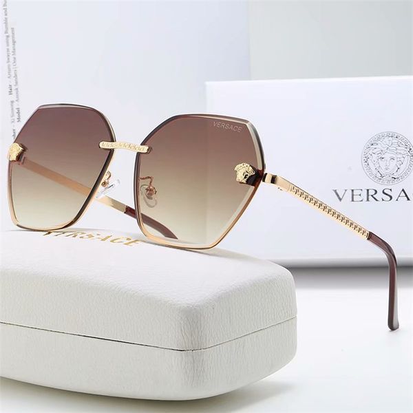 luxury oversized square frame fashion women sunglasses designer driving millionaire outdoorsun glasses adumbral glasses with box, White;black
luxury oversized square frame fashion women sunglasses designer driving millionaire outdoorsun glasses adumbral glasses with box, White;black