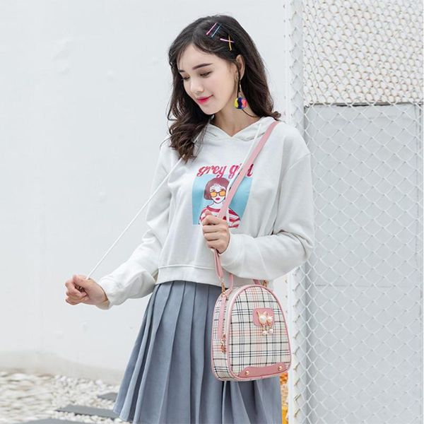 banabanma woman casual backpack multifunction lattice cross-body bag handbag with pearl decor
banabanma woman casual backpack multifunction lattice cross-body bag handbag with pearl decor