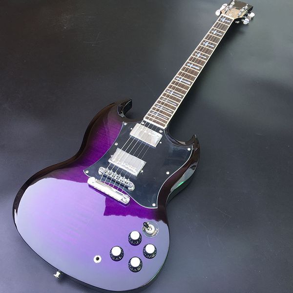 sg specification 6 string electric guitar, peach blossom core xylophone body, purple stripe paint, chrome plated hardware
sg specification 6 string electric guitar, peach blossom core xylophone body, purple stripe paint, chrome plated hardware