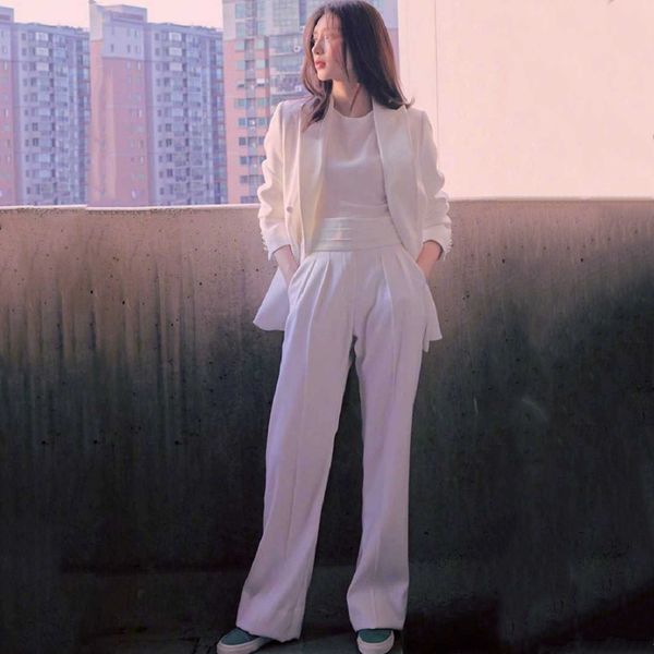2020 summer and autumn new double-breasted ladies style casual white suit slim fashion elegant suit trousers three-piece women, White;black
2020 summer and autumn new double-breasted ladies style casual white suit slim fashion elegant suit trousers three-piece women, White;black