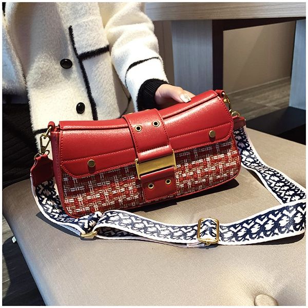 luxury handbags chain shoulder bag designer bag 2019 new style women handbags new style size:28-15-5cm
luxury handbags chain shoulder bag designer bag 2019 new style women handbags new style size:28-15-5cm