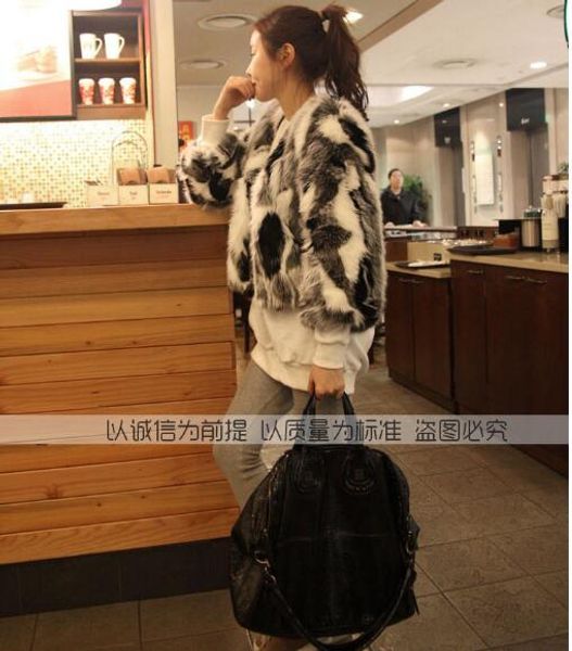 2020 winter autumn women's furry vest short black white gray faux fur coat artificial fur fake outwear zm23
2020 winter autumn women's furry vest short black white gray faux fur coat artificial fur fake outwear zm23