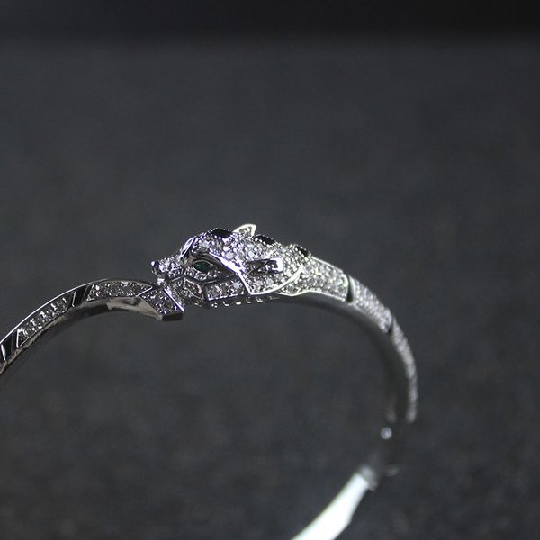 women au750 leopard bracelet animal diamond silver bangles bracelet charms party wedding fine jewelry, Black
women au750 leopard bracelet animal diamond silver bangles bracelet charms party wedding fine jewelry, Black