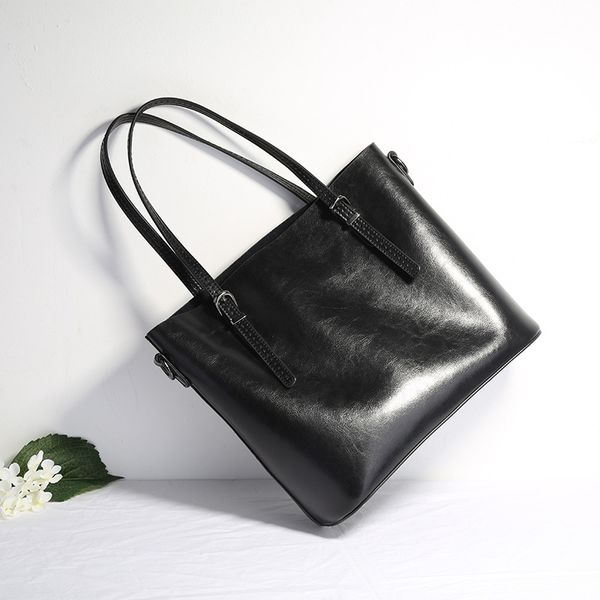2019 oto or news women casual shopping totes be ora pure color genuine leather huge capacity women shoulder soft carved pocket
2019 oto or news women casual shopping totes be ora pure color genuine leather huge capacity women shoulder soft carved pocket