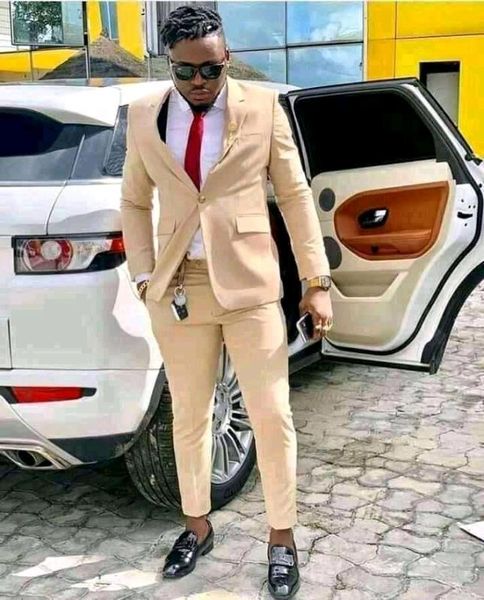 men suits 2 pieces slim fit business suits groom champagne beige tuxedos for party gown formal wedding suit (blazer+pant, White;black
men suits 2 pieces slim fit business suits groom champagne beige tuxedos for party gown formal wedding suit (blazer+pant, White;black