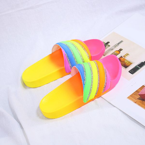 women fashion slippers rainbow rhinestones non-slip slippers women's wear-resistant comfortable sandals summer shoes, Black
women fashion slippers rainbow rhinestones non-slip slippers women's wear-resistant comfortable sandals summer shoes, Black