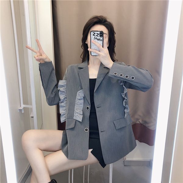women's suit winter ruffle edge coat new fashion loose casual suit in autumn 2019 plus size women coats women blazer, White;black
women's suit winter ruffle edge coat new fashion loose casual suit in autumn 2019 plus size women coats women blazer, White;black