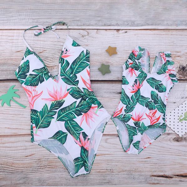 2019 new baby girls swimsuit mum and me one piece beachwear parent-child swimwear flounce halter monokini
2019 new baby girls swimsuit mum and me one piece beachwear parent-child swimwear flounce halter monokini