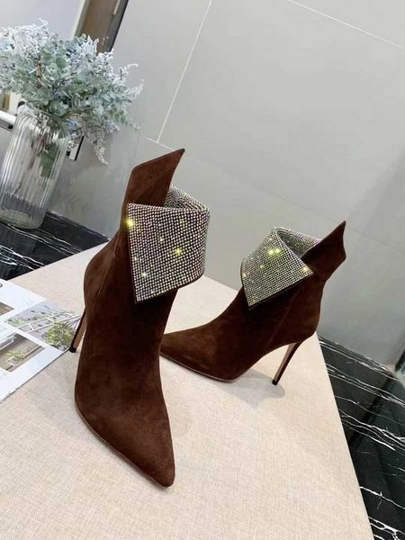new black ankle boots for women pointed toe zip 9.7cm high heels short boots winter fur boots women bottine kid_fashion
new black ankle boots for women pointed toe zip 9.7cm high heels short boots winter fur boots women bottine kid_fashion