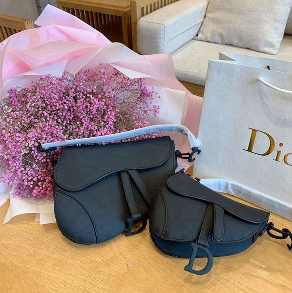 womens shoulder clutch luxury crossbody puress leather handbag flap waliet tote women messenger bags - 24992
womens shoulder clutch luxury crossbody puress leather handbag flap waliet tote women messenger bags - 24992