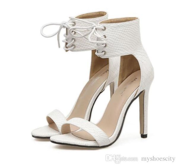 8fashionable lace peep-toe heels with ankle straps, black shoes and leather heels of 35 to 40 size
8fashionable lace peep-toe heels with ankle straps, black shoes and leather heels of 35 to 40 size