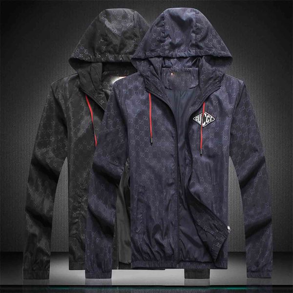 19ss men's design jacket luxury high street medusa zipper letter print hooded jacket windbreaker men's wear women's tag new m, Black;brown
19ss men's design jacket luxury high street medusa zipper letter print hooded jacket windbreaker men's wear women's tag new m, Black;brown