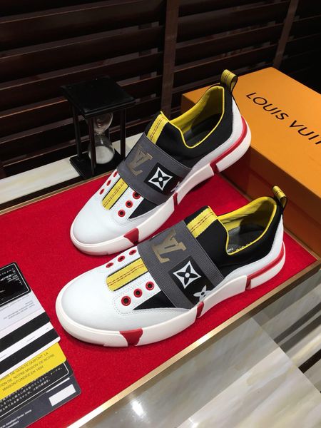 2019-е годы роскошные дизайнерские новые мужские кожаные моды на открытом воздухе,
2019-е годы роскошные дизайнерские новые мужские кожаные моды на открытом воздухе,