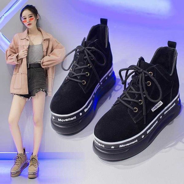 winter platform women casual fashion warm ladies flock boots woman heavy-bottomed zapatos de mujer sneaker black shoes 
winter platform women casual fashion warm ladies flock boots woman heavy-bottomed zapatos de mujer sneaker black shoes