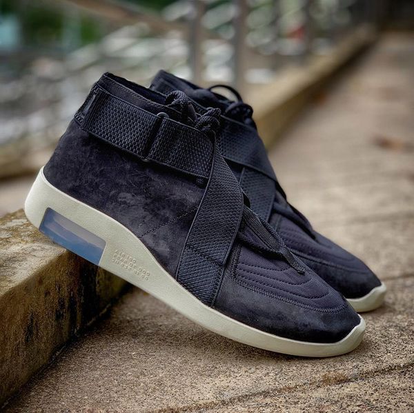 Luxury Italy Fear Of God x Mens Womens Casual Shoes Slip On FOG Fashion Designer Shoes
Luxury Italy Fear Of God x Mens Womens Casual Shoes Slip On FOG Fashion Designer Shoes