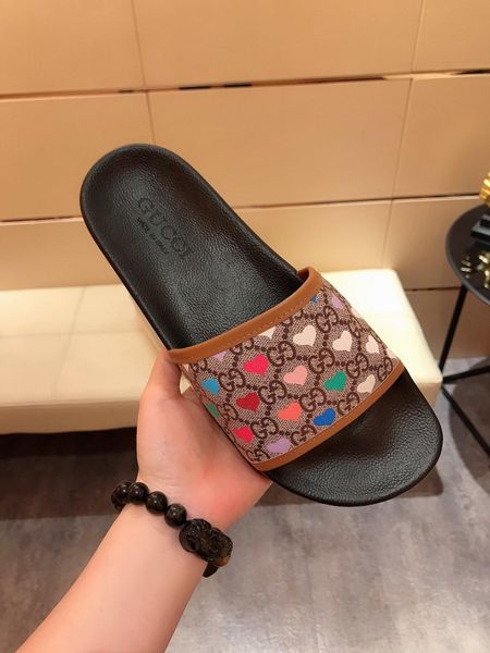 2020 super new sandals, luxury men's and women's sandals, designer men's sandals, designer women's sandal, velcro flat s, Black
2020 super new sandals, luxury men's and women's sandals, designer men's sandals, designer women's sandal, velcro flat s, Black