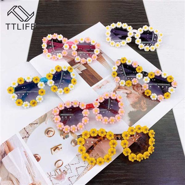 ttlife 2020 baby new little daisy sunglasses kids fashion cute sun glasses girls boyds eyewear lentes de sol hombre, White;black
ttlife 2020 baby new little daisy sunglasses kids fashion cute sun glasses girls boyds eyewear lentes de sol hombre, White;black