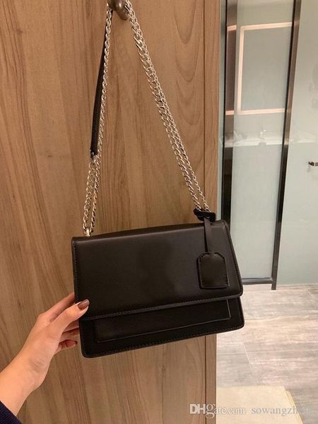 women luxury designer real leather chain 24cm crossbody bag handbags famous circle designer purse big size
women luxury designer real leather chain 24cm crossbody bag handbags famous circle designer purse big size