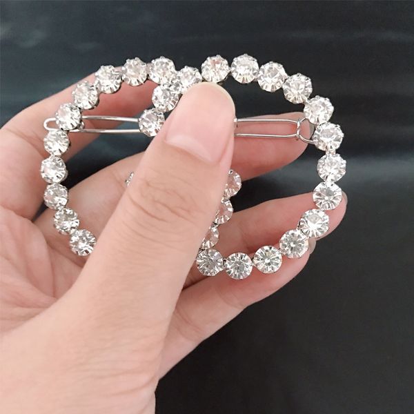 bling bling rhinestone буква g заколка для волос женщины письмо заколки роскошные аксессуары для волос для подарка партии высокого качества, Golden;white
bling bling rhinestone буква g заколка для волос женщины письмо заколки роскошные аксессуары для волос для подарка партии высокого качества, Golden;white