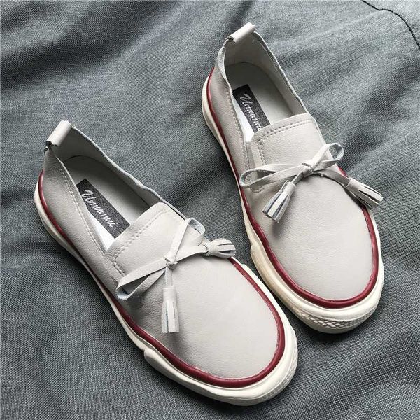 2020 woman new arrival spring fashion pu thick sole sports shoes women creepers breathable flat platform shoes e14-55, Black
2020 woman new arrival spring fashion pu thick sole sports shoes women creepers breathable flat platform shoes e14-55, Black