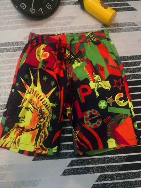 2020 high-quality designers letter print board shorts mens summer beach medusa swim shor bermuda swimwear loose, White;black
2020 high-quality designers letter print board shorts mens summer beach medusa swim shor bermuda swimwear loose, White;black