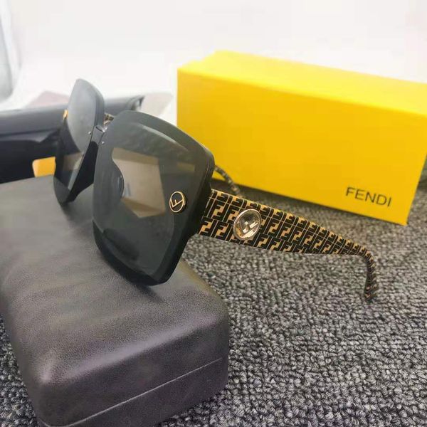 2019 new sale luxury- classic pilot classic letters big frame sunglasses eyewear metal glass lenses 7 color, White;black
2019 new sale luxury- classic pilot classic letters big frame sunglasses eyewear metal glass lenses 7 color, White;black