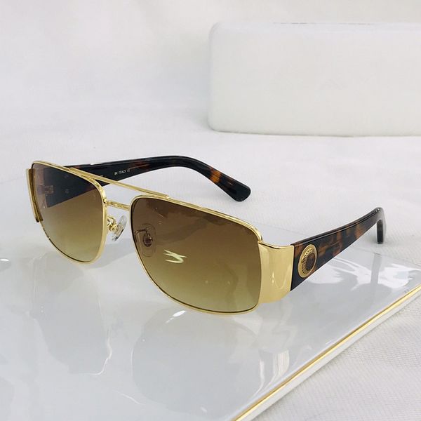 brand high-end fashion series full frame sunglasses italian designer classic character graphic logo polarized glass lens brand sunglasses, White;black
brand high-end fashion series full frame sunglasses italian designer classic character graphic logo polarized glass lens brand sunglasses, White;black
