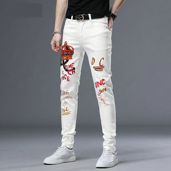 2020 new designer men's jeans blue black contrast color straight jeans men's fashion motorcycle jeans button pants
2020 new designer men's jeans blue black contrast color straight jeans men's fashion motorcycle jeans button pants