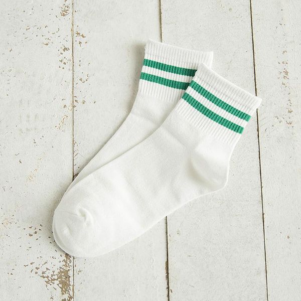 1 pair comfortable breathable casual school mid calf striped students cotton blend women socks soft cute funny sports fashion, Black;white
1 pair comfortable breathable casual school mid calf striped students cotton blend women socks soft cute funny sports fashion, Black;white