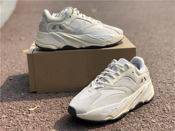 2020 authentic 700 v2 analog eg7596 kanye west outdoor shoes runner wave salt mauve static inertia geode sports sneakers with box
2020 authentic 700 v2 analog eg7596 kanye west outdoor shoes runner wave salt mauve static inertia geode sports sneakers with box