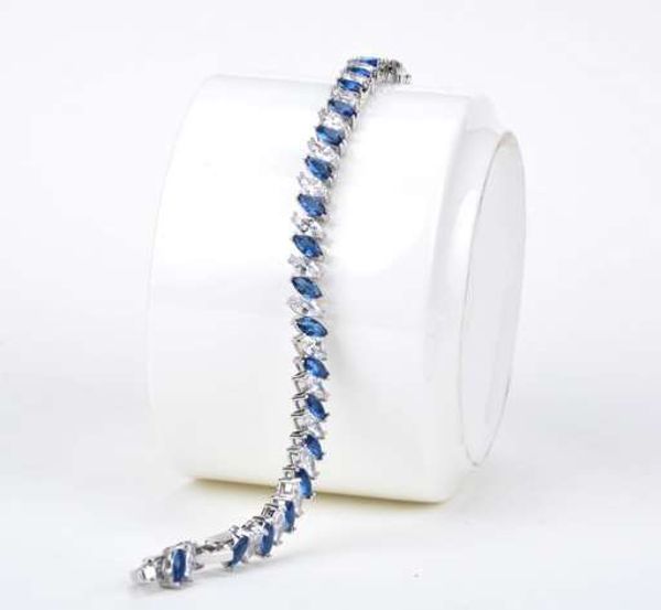 men women zirconia bracelet iced out jewelry micro pave hip hop bling chains for lady bracelets & bangles sale, Golden;silver
men women zirconia bracelet iced out jewelry micro pave hip hop bling chains for lady bracelets & bangles sale, Golden;silver