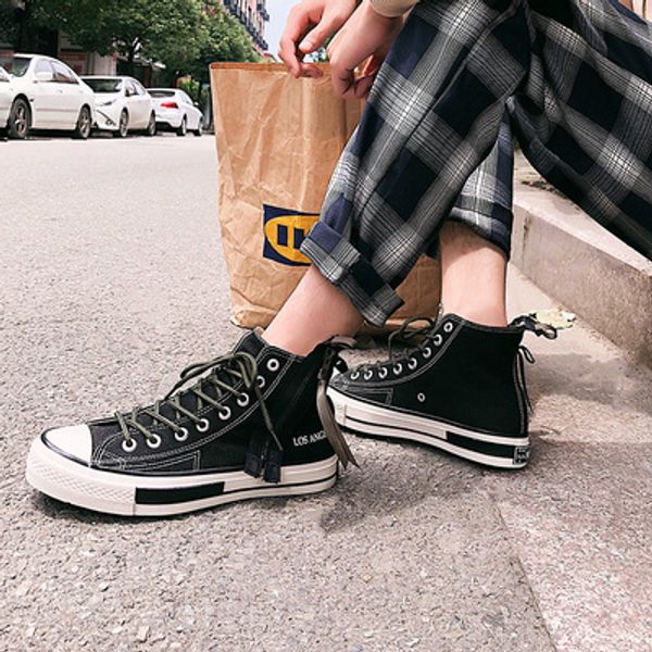 summer lightweight canvas shoes fashion men breathable high sneakers graffiti flats shoes casual zapatos, Black 
summer lightweight canvas shoes fashion men breathable high sneakers graffiti flats shoes casual zapatos, Black