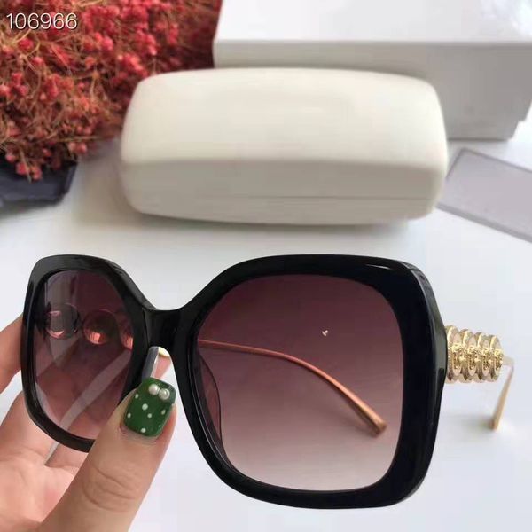 new fashion men/women sun glasses medusa brand designer glasses women mirror original eyewear oculos de sol shades, White;black
new fashion men/women sun glasses medusa brand designer glasses women mirror original eyewear oculos de sol shades, White;black