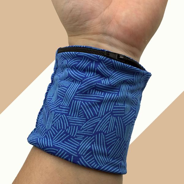 outdoor sports multi-functional wrist bag key pack sweaty wrist band sweating antiperspirant wristband dark package with zippers, Black;red
outdoor sports multi-functional wrist bag key pack sweaty wrist band sweating antiperspirant wristband dark package with zippers, Black;red