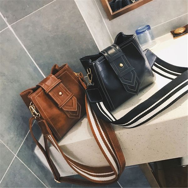 helllove women crossbody bag shoulder bag with 2straps metal buckle pu leather messager fashion handbags for girls female ladies
helllove women crossbody bag shoulder bag with 2straps metal buckle pu leather messager fashion handbags for girls female ladies