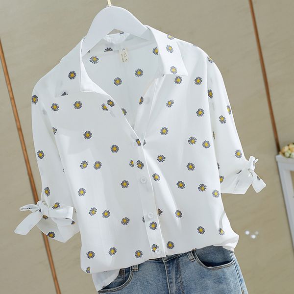women large plus size summer daisy clothes vintage shirt elegant floral print cute blouse lady casual black fashion 2020, White
women large plus size summer daisy clothes vintage shirt elegant floral print cute blouse lady casual black fashion 2020, White
