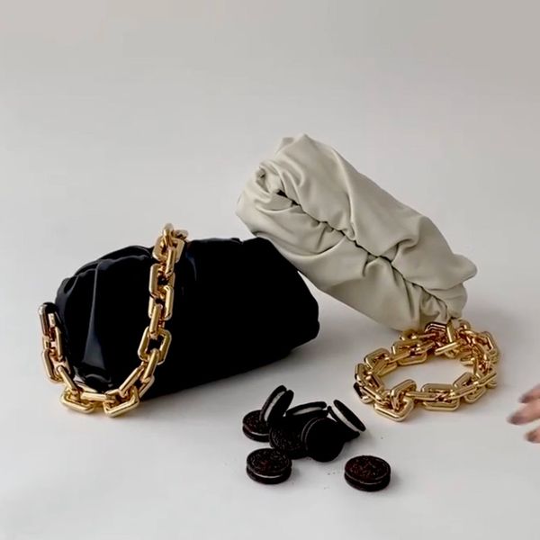 cowhide thick chain cloud hand ladle shoulder underarm bag female 2020 newset luxury handbags women bags designer ing
cowhide thick chain cloud hand ladle shoulder underarm bag female 2020 newset luxury handbags women bags designer ing