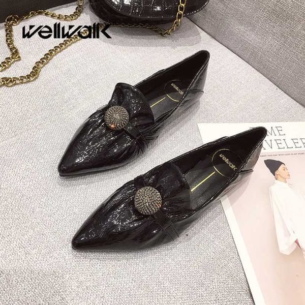 fashion patent loafers women flat shoes pointed toe female slip on casual moccasins pleated rhinestone dress spring shoe woman, Black
fashion patent loafers women flat shoes pointed toe female slip on casual moccasins pleated rhinestone dress spring shoe woman, Black