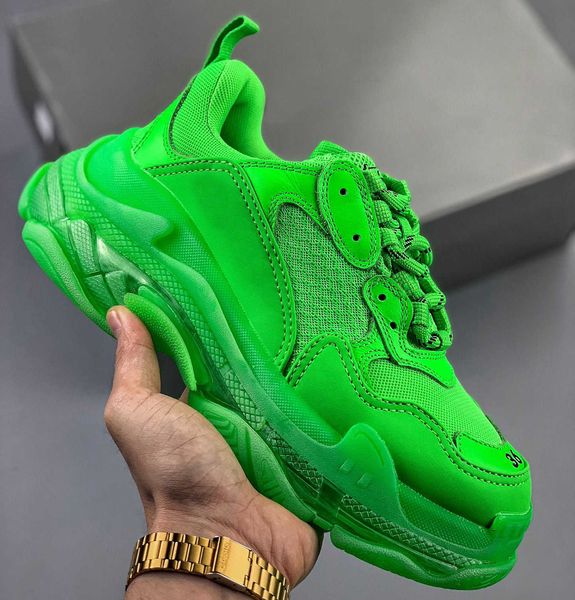 2020 paris triple s clear sole green white tripler mens designer running low platform sneakers triple-s women sports luxury dad
2020 paris triple s clear sole green white tripler mens designer running low platform sneakers triple-s women sports luxury dad