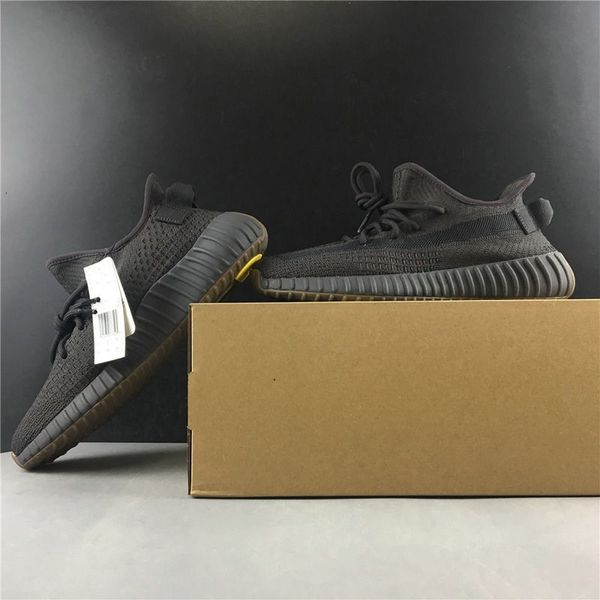 cinder basketball shoes new lightweight kanye west fashion athletic trainers come with box size36-46.5
cinder basketball shoes new lightweight kanye west fashion athletic trainers come with box size36-46.5