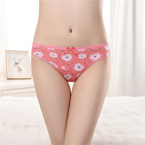 2020 new seamless cotton printed ladies triangle panties solid color breathable skin-friendly ladies panties, Black;pink
2020 new seamless cotton printed ladies triangle panties solid color breathable skin-friendly ladies panties, Black;pink