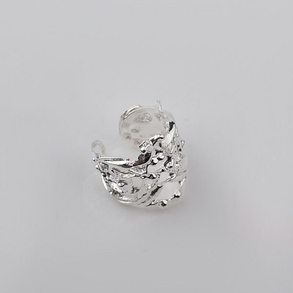 europe and america cool fashion parts retro hollow out u-shaped clip-retro hidden silvering earrings for both men and women, Silver
europe and america cool fashion parts retro hollow out u-shaped clip-retro hidden silvering earrings for both men and women, Silver