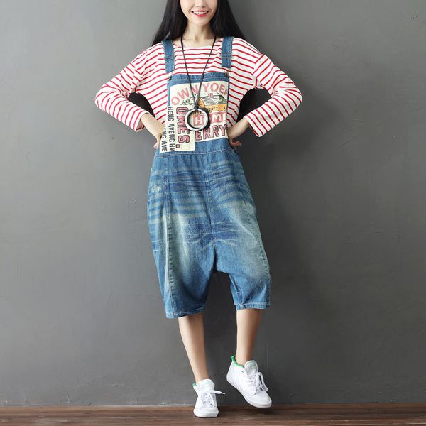 women vintage loose short denim jumpsuits summer ladies letter printed scratched jeans overalls rompers denim short pants, Black;white
women vintage loose short denim jumpsuits summer ladies letter printed scratched jeans overalls rompers denim short pants, Black;white