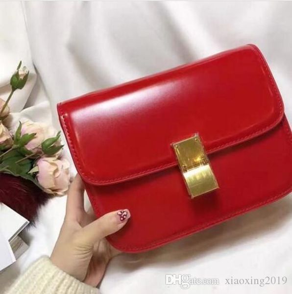 new ladies classic box tofu bag leather chain bag retro postman messenger bag mini practical quality handbags
new ladies classic box tofu bag leather chain bag retro postman messenger bag mini practical quality handbags
