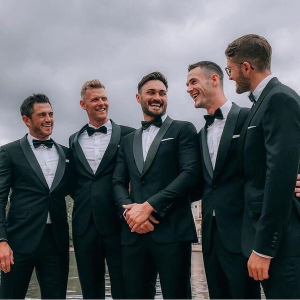 new slim fit olive green wedding tuxedos shawl lapel man suits groom tuxedos groomsman wear customized (jacket+trousers+bow tie), Black;gray
new slim fit olive green wedding tuxedos shawl lapel man suits groom tuxedos groomsman wear customized (jacket+trousers+bow tie), Black;gray