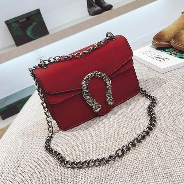 new luxury handbags women bags designer women shoulder bag chains messenger bag fashion girls casual pu leather black bags 2019
new luxury handbags women bags designer women shoulder bag chains messenger bag fashion girls casual pu leather black bags 2019