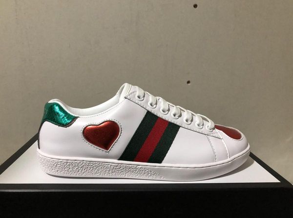 2019 classic shoes white red leather sneaker brand mens womens casual bee shoes with box
2019 classic shoes white red leather sneaker brand mens womens casual bee shoes with box